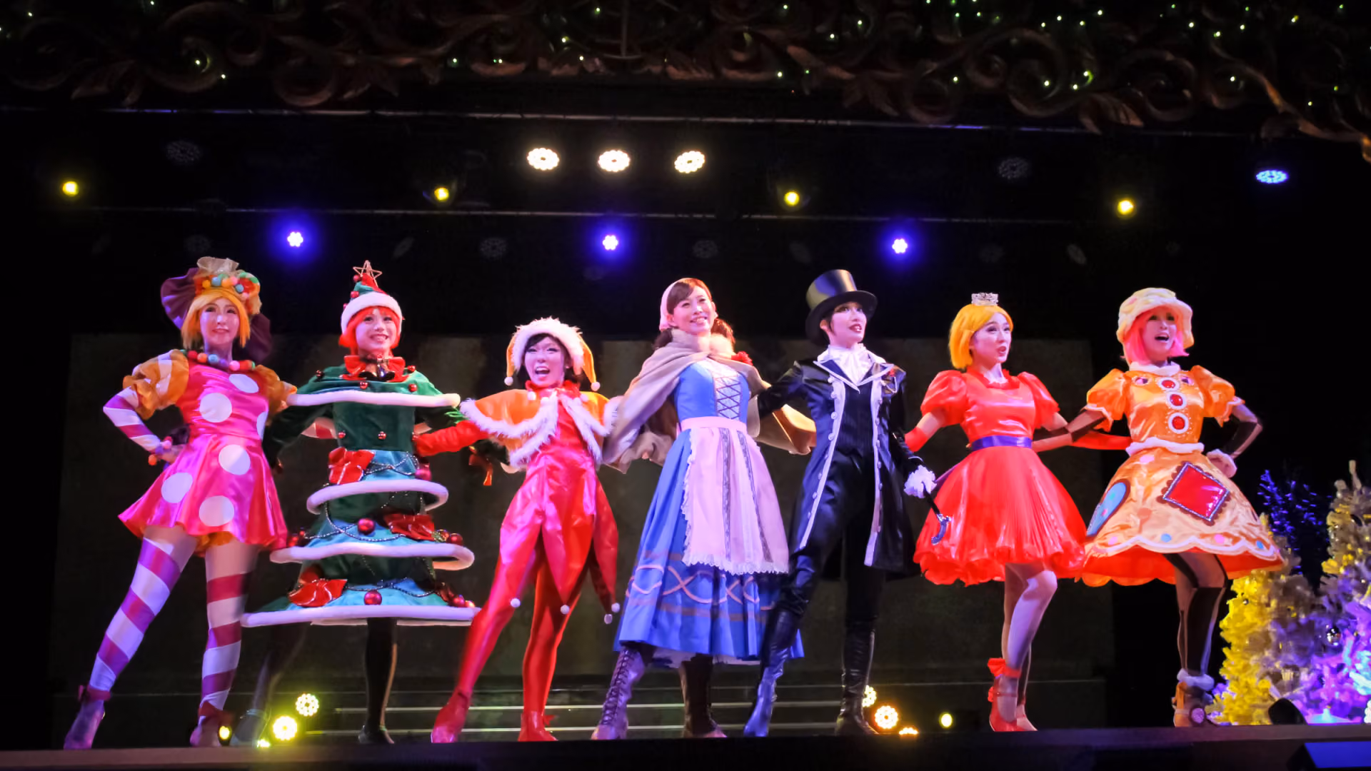 The Christmas show, Lagunasia