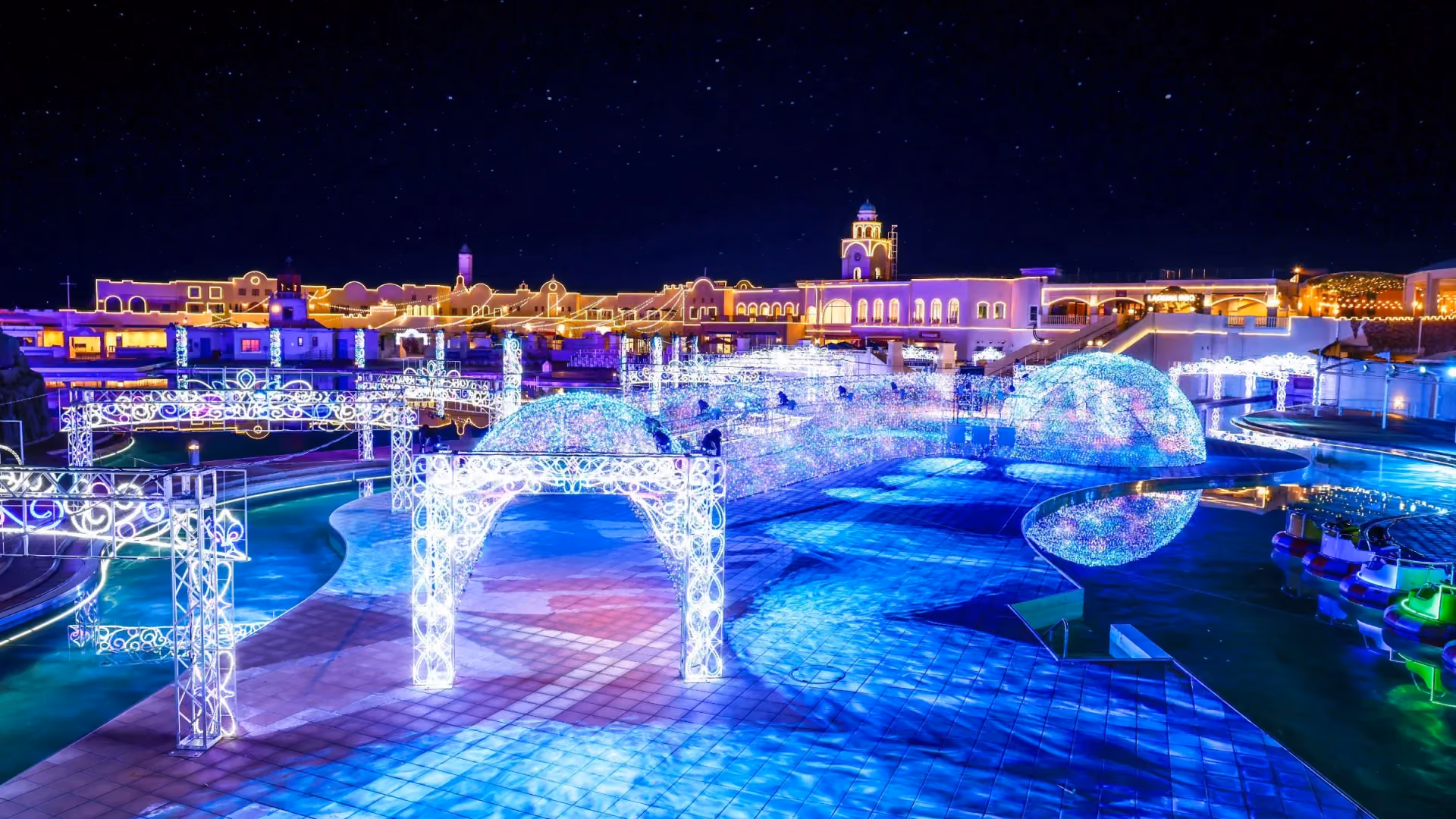 Lit domes and arches over the pools, Lagunasia