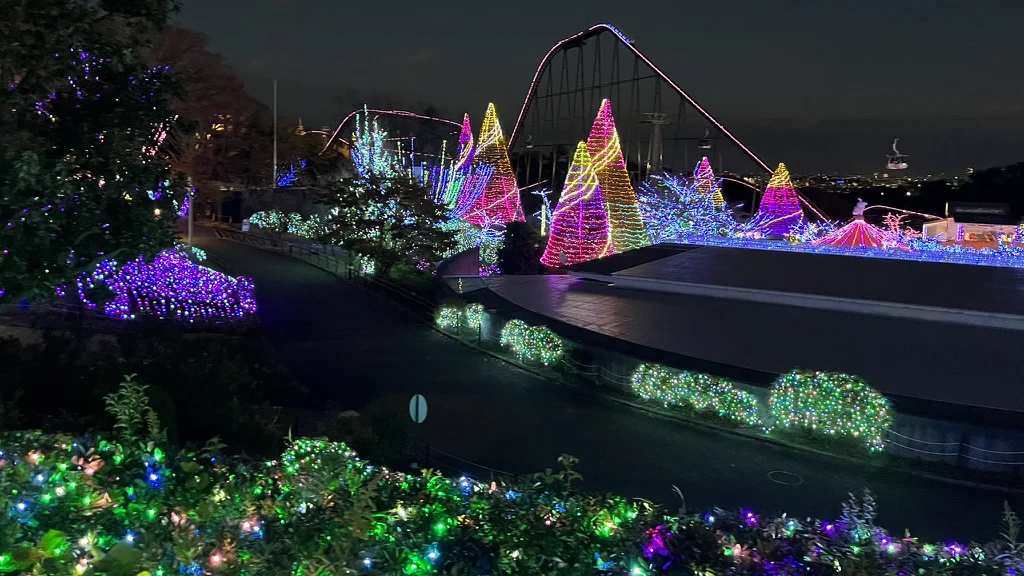 Christmas-illumination-at-