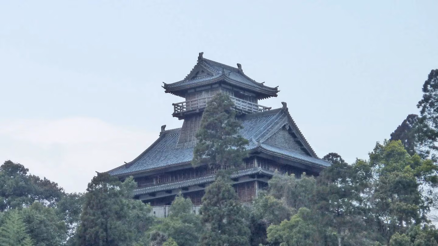 Aya Castle