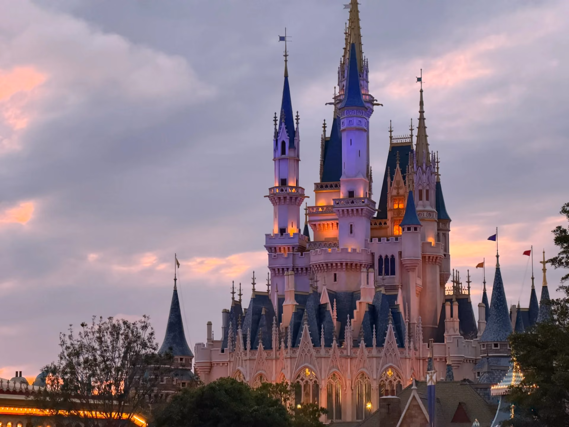 Cinderella Castle at dusk, Tokyo Disneyland, Urayasu, Chiba